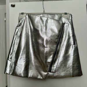 Silver mini skirt